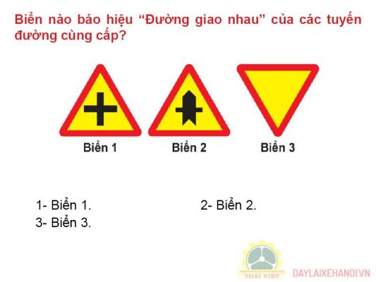 600-cau-hoi-ly-thuyet-lai-xe-391-533x400-3 600-cau-hoi-ly-thuyet-lai-xe-391