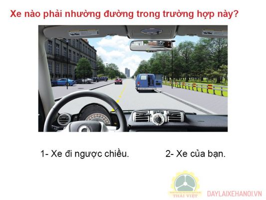 600-cau-hoi-ly-thuyet-lai-xe-576-533x400-3 600-cau-hoi-ly-thuyet-lai-xe-576