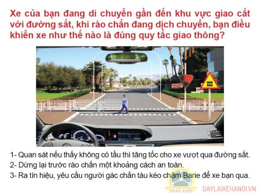 600-cau-hoi-ly-thuyet-lai-xe-596